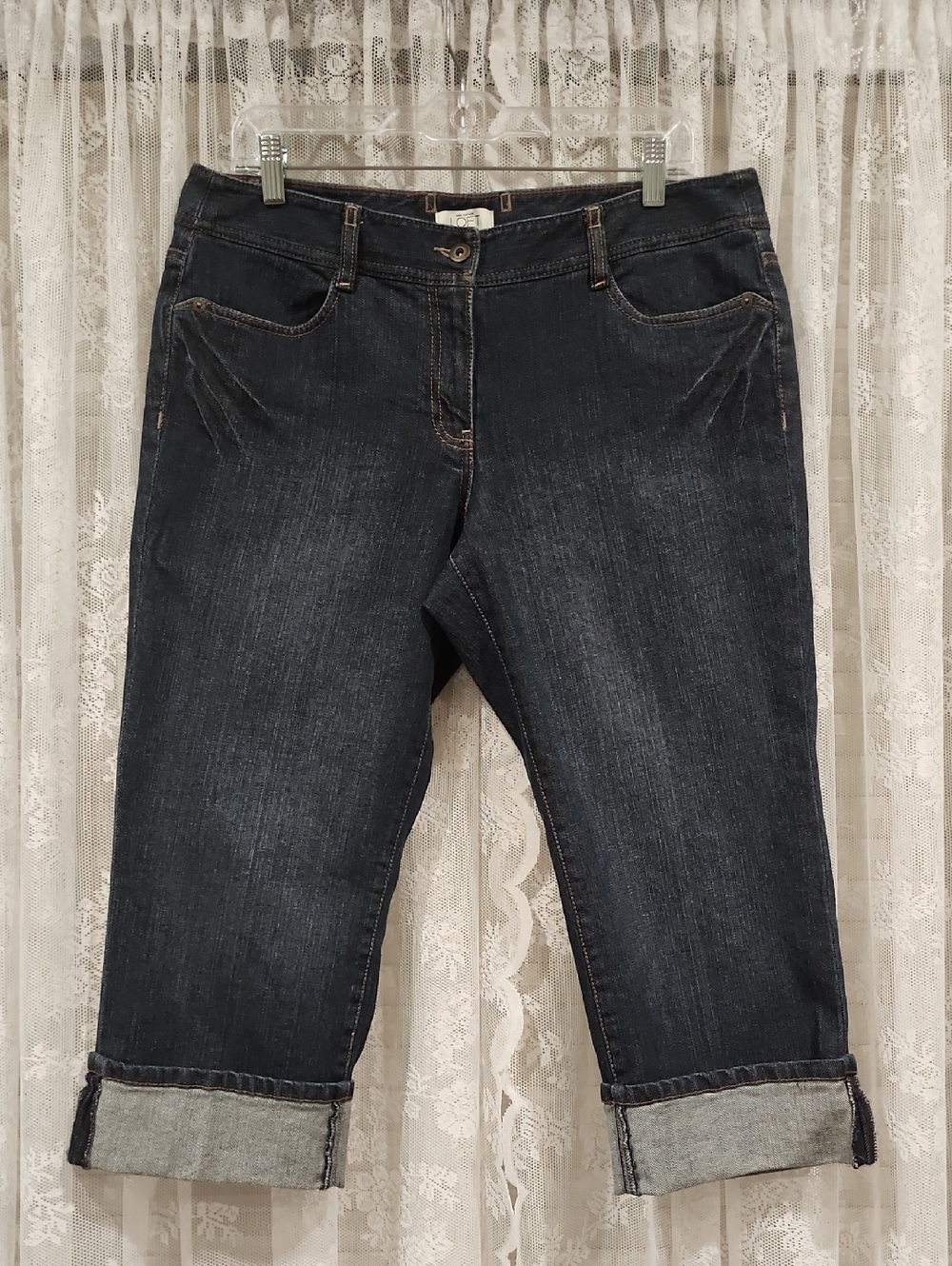 Ann Taylor LOFT Petites "Capris"
